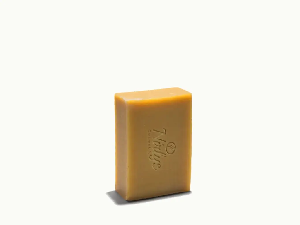 SAVON AU CURCUMA CAROTTE A LA VITAMINE C NIRLYS